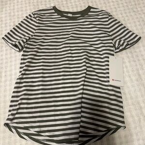 LULULEMON Love Crew shirt